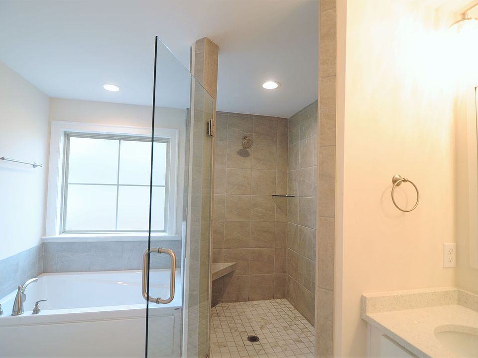 1st image of 127 Whitner Dr