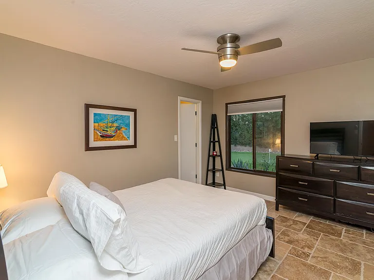 6802 E Ludlow Dr — Photo 8