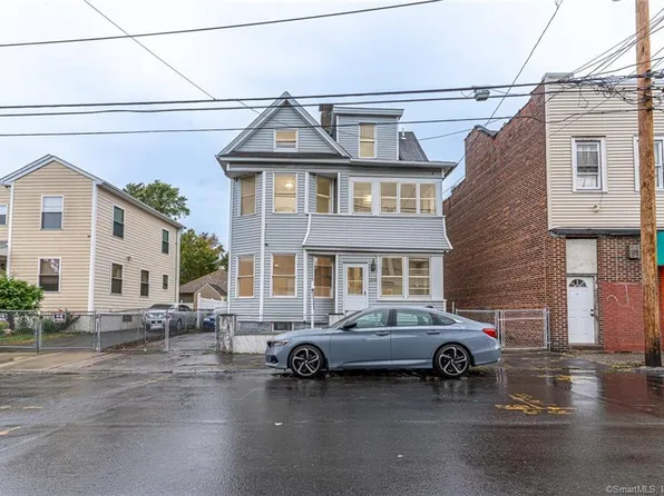 1315 Pembroke Street, Bridgeport, CT 06608