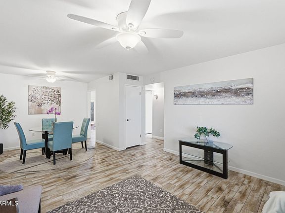 3rd image of 13673 N GARDEN COURT Drive