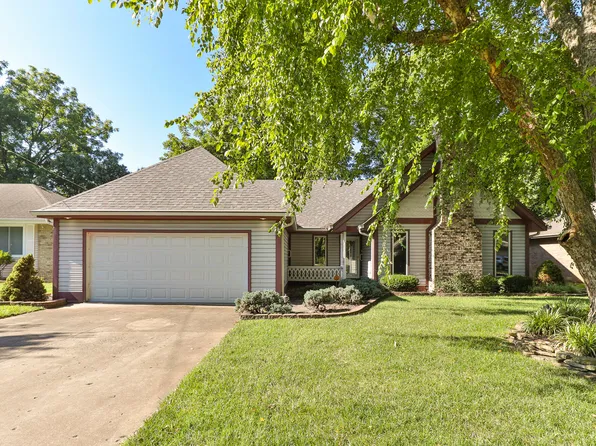 1332 W Mcgee Street, Springfield, MO 65807