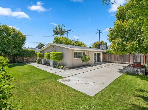 1644 Tustin Ave, Costa Mesa, CA 92627