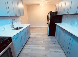 87-59 171st St #2R, Jamaica, NY 11432