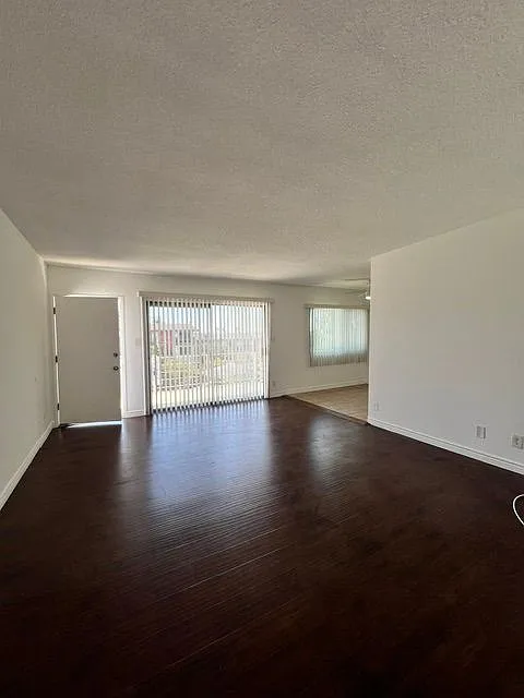 1 bed, 650 sqft, $1,795 — Photo 3