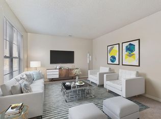 13906 Grandboro Ln APT 18, Grandview, MO 64030