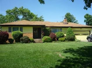 7750 Selwick Dr, Parma, OH