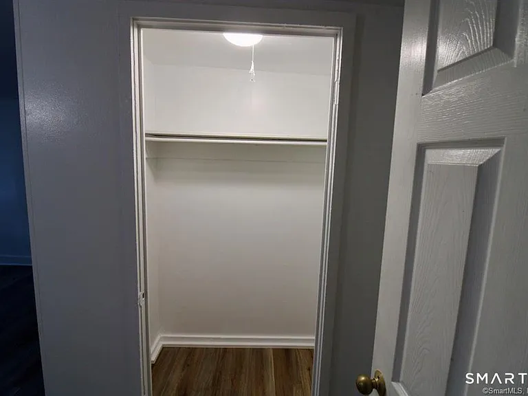 525 Boston Post Rd #1 — Photo 8