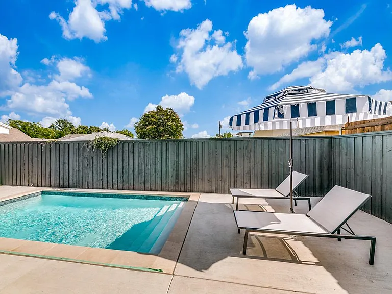 4434 Bonham St — Photo 48