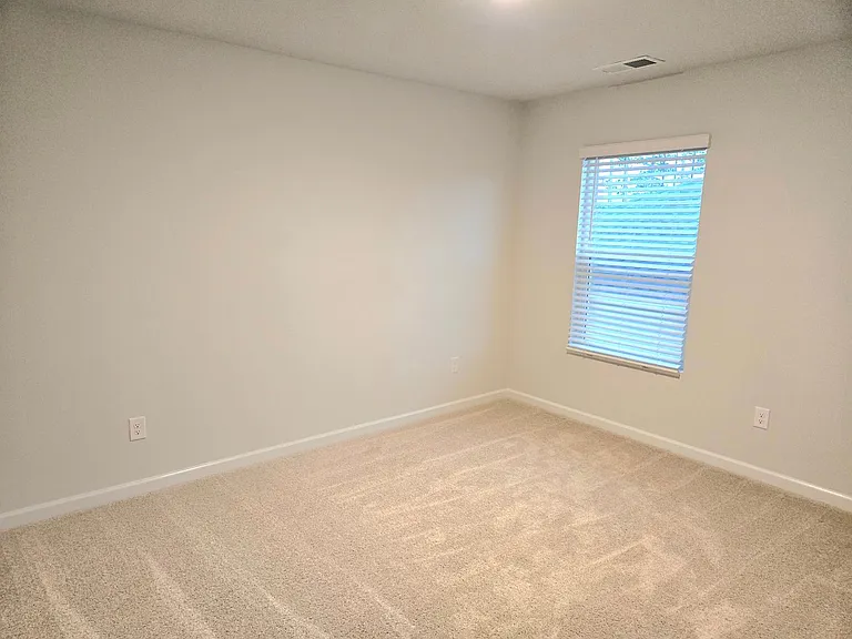 4828 Southwind Rd — Photo 28