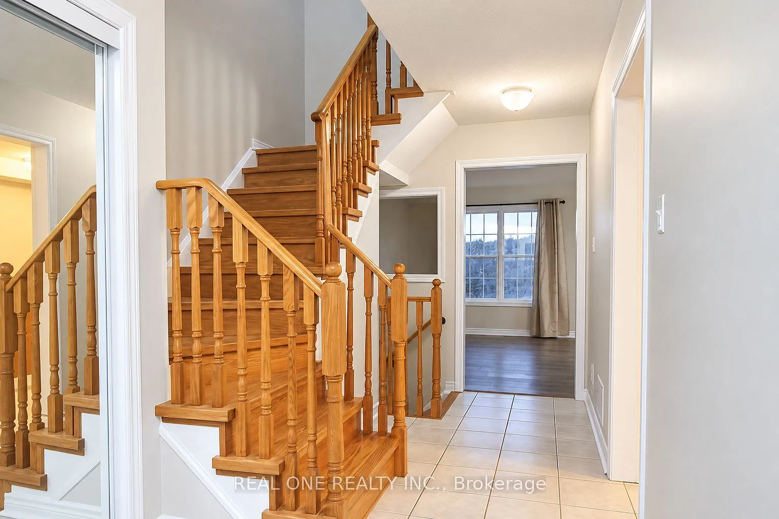 3 bed, $3,200 — Photo 3