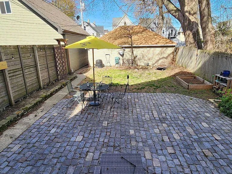 2013-15A N. Newhall St. — Photo 11