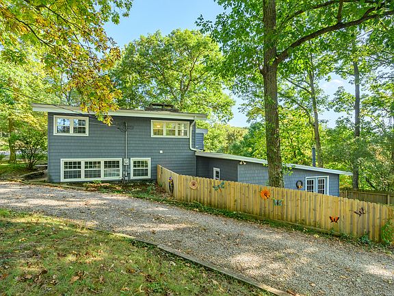 4th image of 3200 State Road 135 N