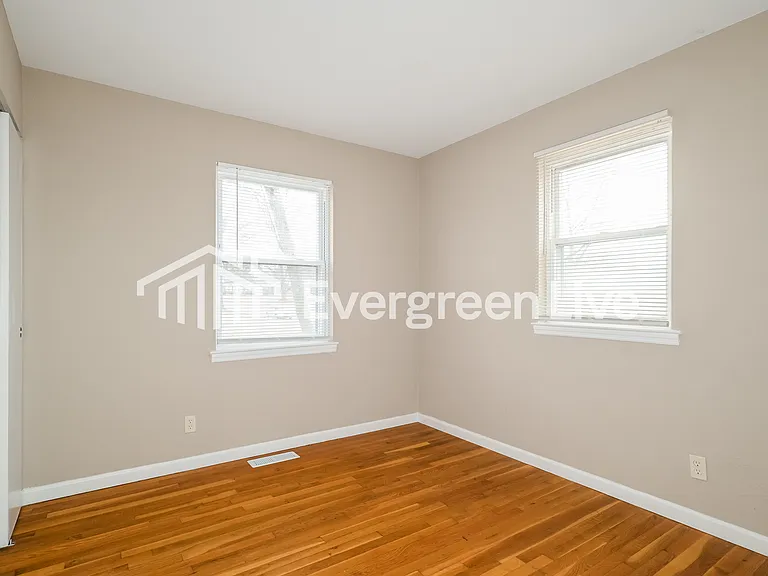1436 Oliveto Ln — Photo 10
