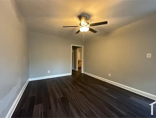 1628 Plum St #B — Photo 2