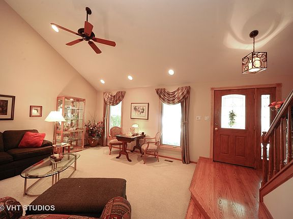 3rd image of 1315 Kingsley Dr
