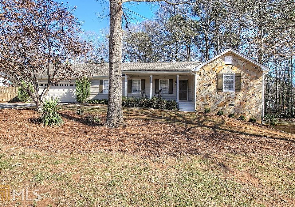 1st image of 2071 Terra Ct