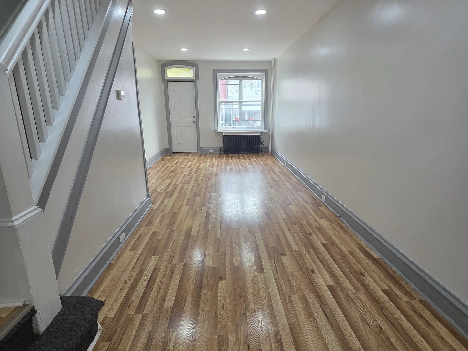 4 bed, 1.5 bath, 1019 sqft, $1,650 — Photo 3