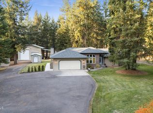 16385 W Hollister Hills Dr, Hauser, ID 83854