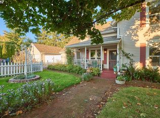 825 NW 2nd St, McMinnville, OR