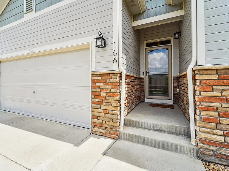 166 Gem Way — Photo 39