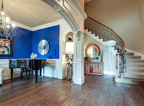 4th image of this home