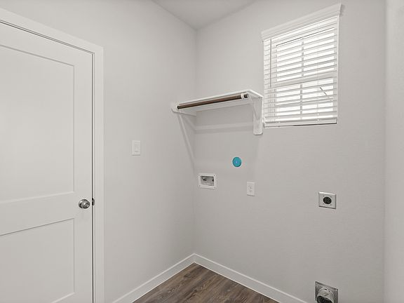 5th image of 19950 Park Mesa Ln