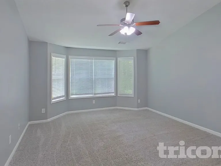 65 Cranbrook Ct — Photo 8
