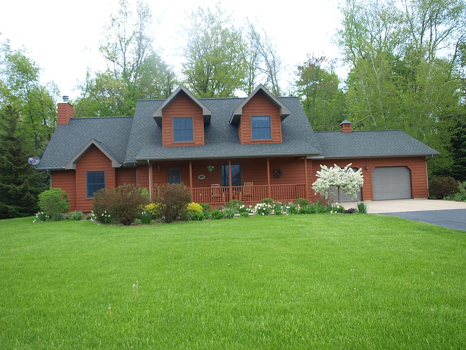 1st image of 1500 Meadow Ln