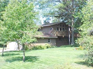 4541 Hillcrest Ave, Oscoda, MI 48750