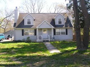 2525 Locust Ave, Ronkonkoma, NY 11779