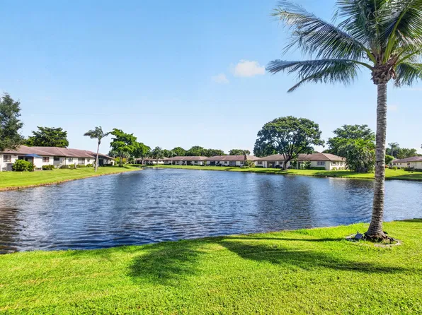 4855 EQUESTRIAN Road #A, Boynton Beach, FL 33436