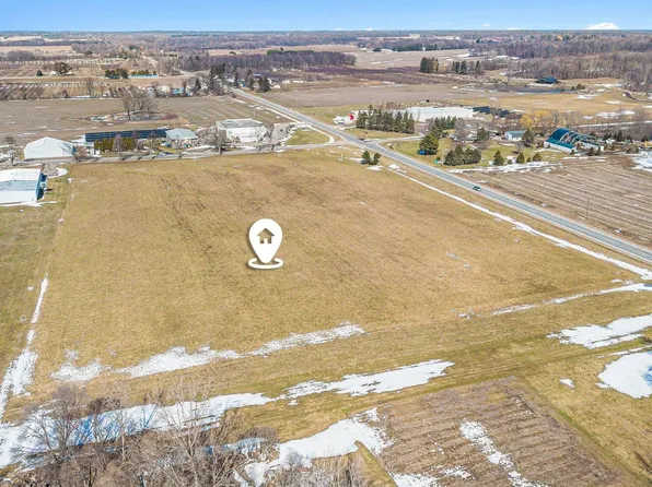 W Eureka Rd, Eau Claire, MI 49111