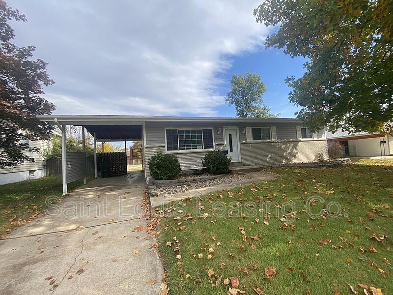 1st image of 1875 Flamingo Dr