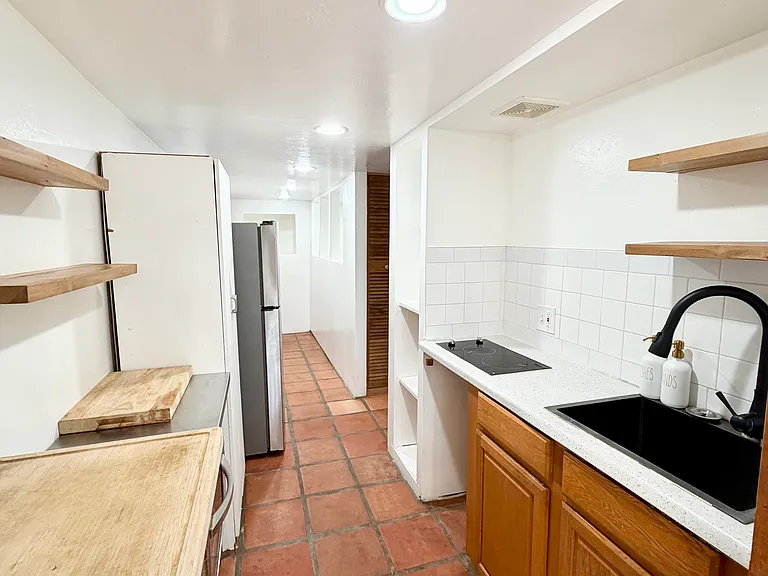702 S Tulip St — Photo 11