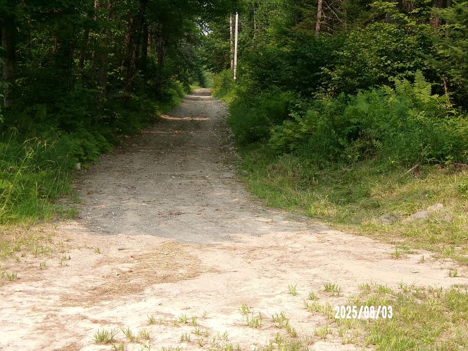1st image of 575 NW Four Mile Square Road Road