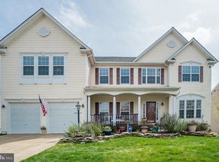 2756 Myrtlewood Dr, Dumfries, VA 22026