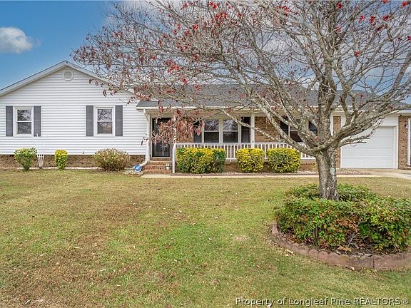 2nd image of 1004 Oakstone Dr