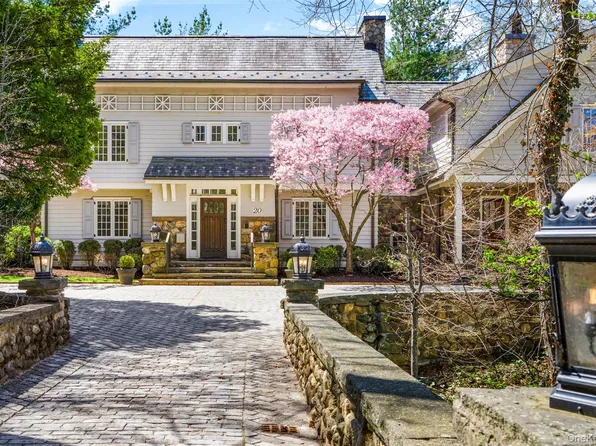20 Oxford Road, Scarsdale, NY 10583