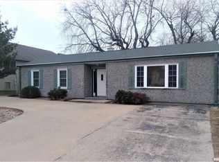 837 N 36th St, Quincy, IL 62301