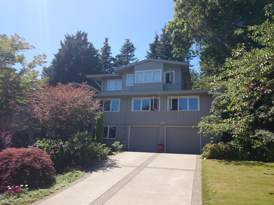2nd image of 5145 Kenilworth Pl NE