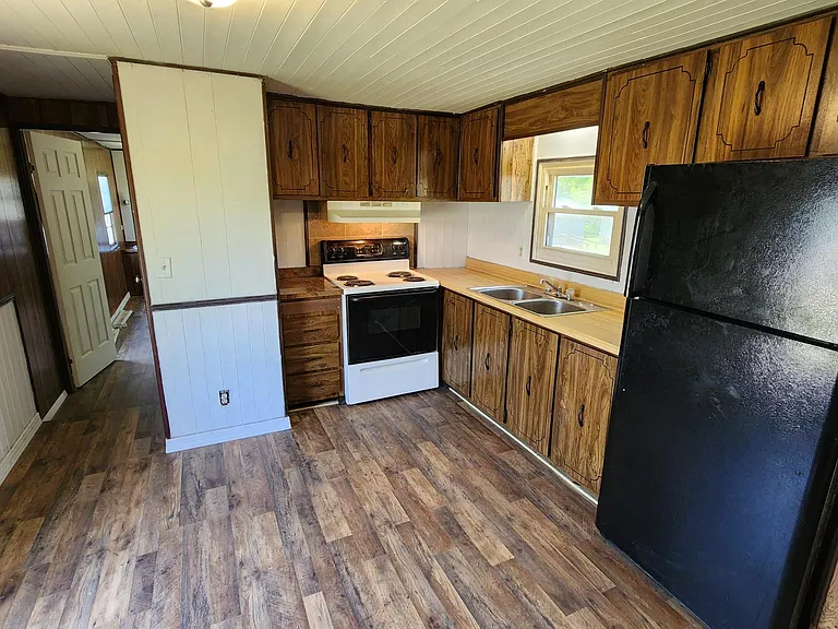 108 Ember Cir — Photo 1