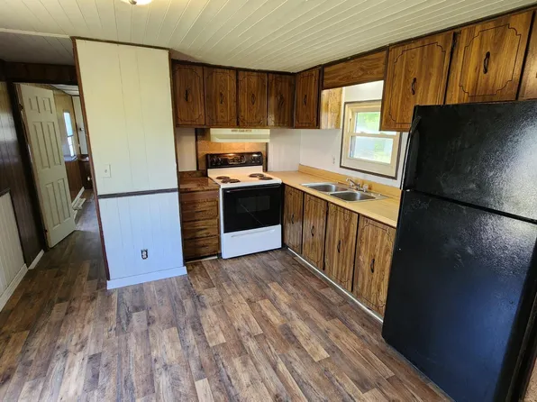 108 Ember Cir, Bluefield, WV 24701