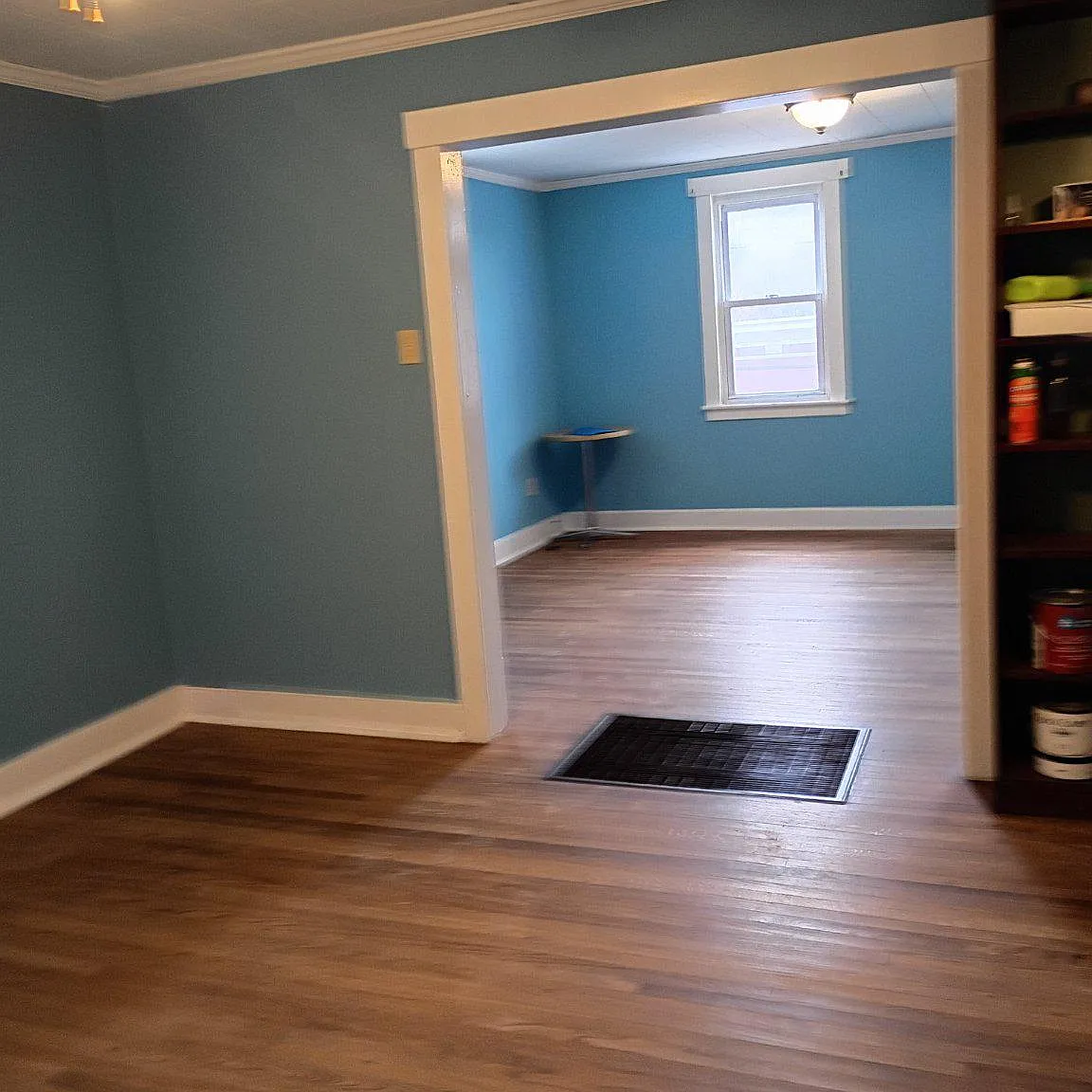 3 bed, 1.0 bath, 1310 sqft, $850 — Photo 2