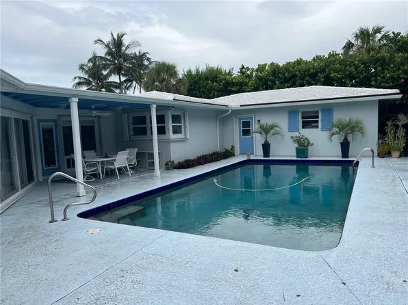 2126 N Porpoise Point Ln, Vero Beach, FL 32963