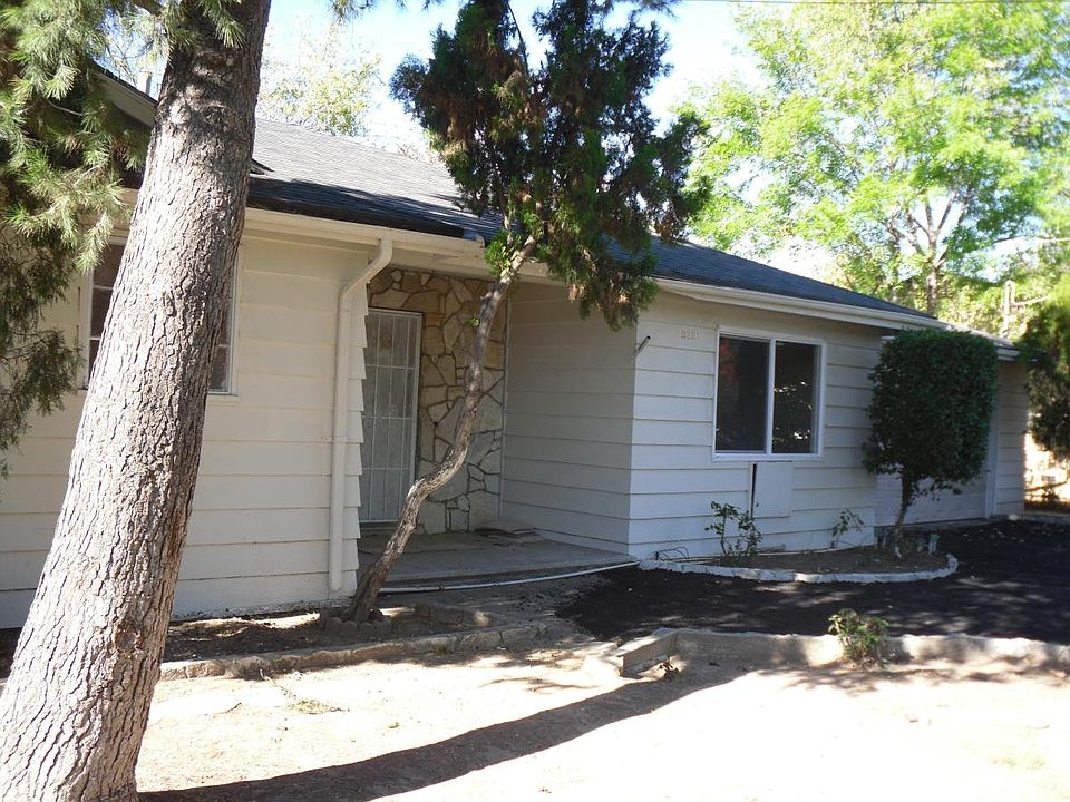 1st image of 9201 Langdon Ave