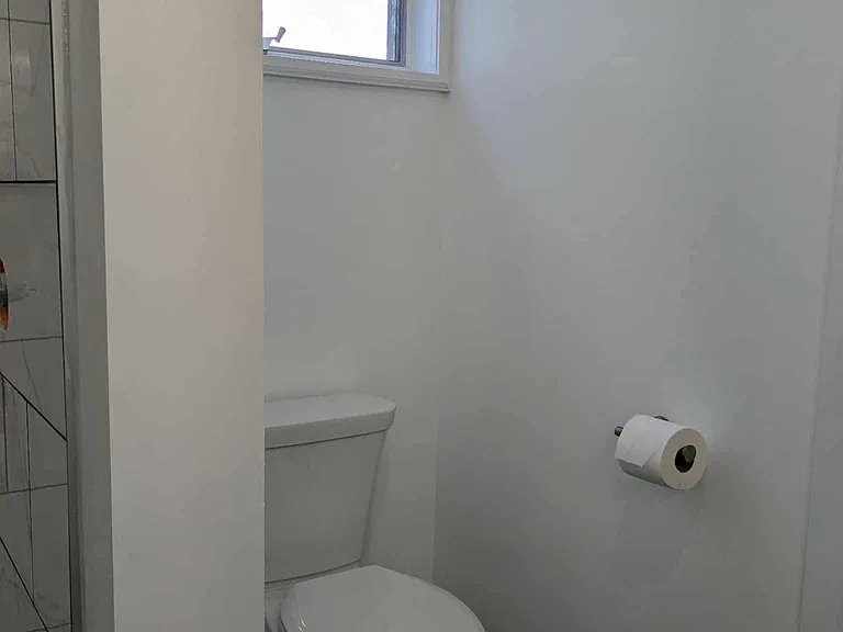 147 Fall St #B — Photo 5