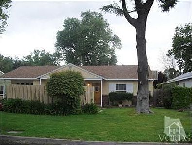 1st image of 607 Shady Ln