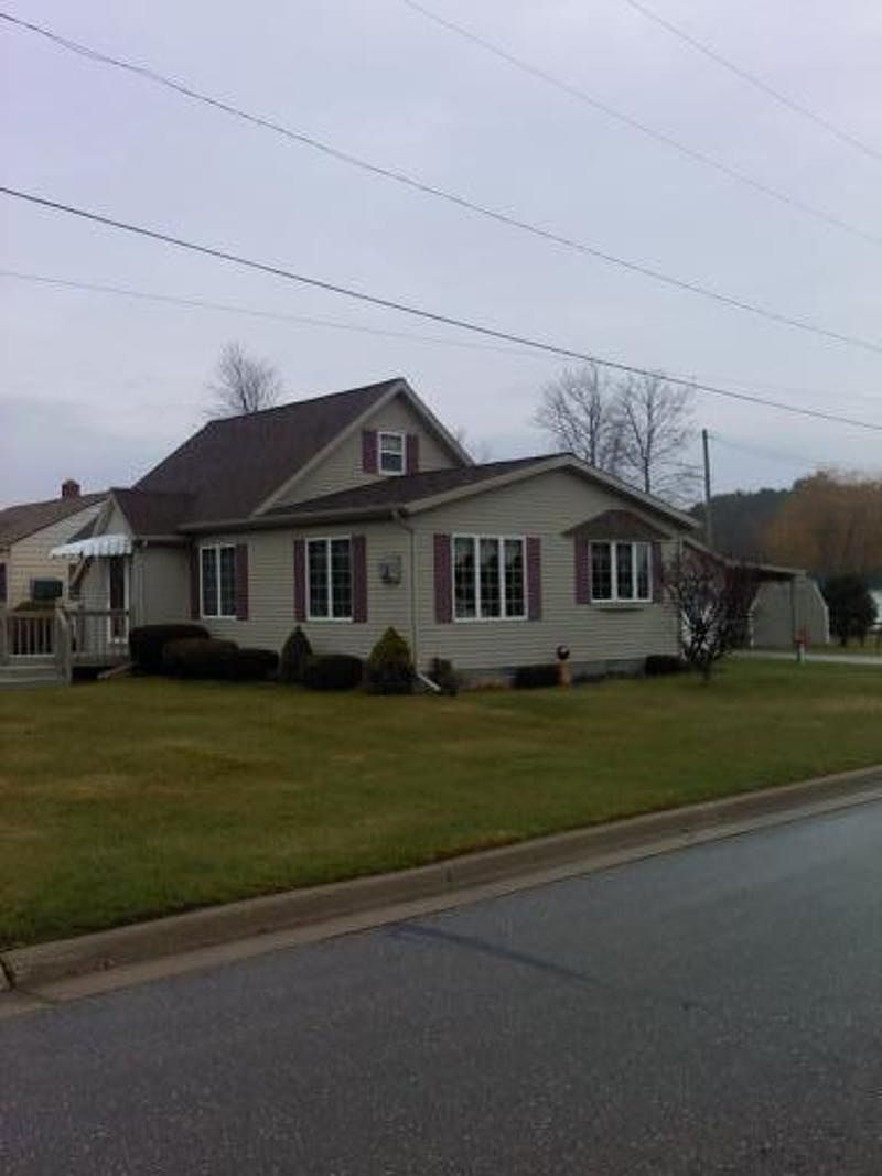 5054 Hattie St, Kinde, MI 48445 Zillow