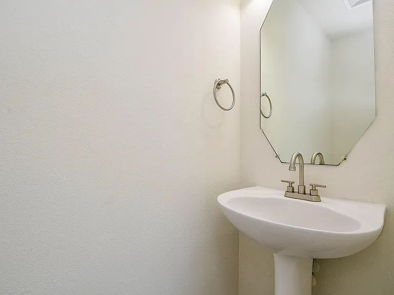 5607 Stonecloud Ln — Photo 43