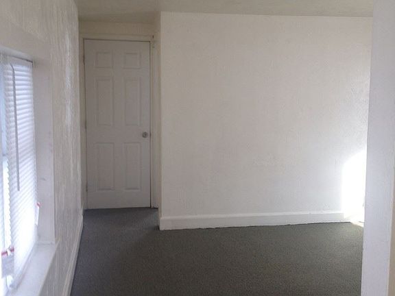 4th image of 133 Chambersburg St APT 4